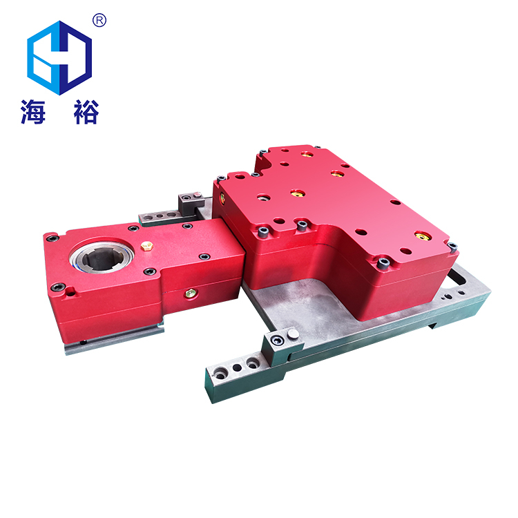 四孔模內(nèi)攻牙機(jī)